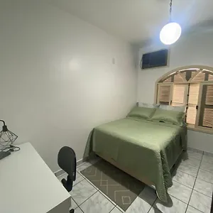Quarto em Acomodações Particulares Residencial320 -, Timbó